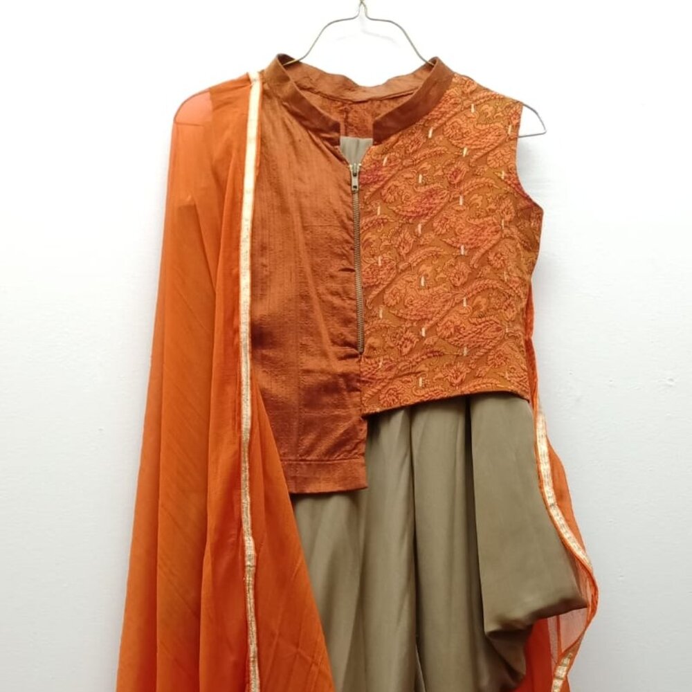 Dachine Runway Lengha set